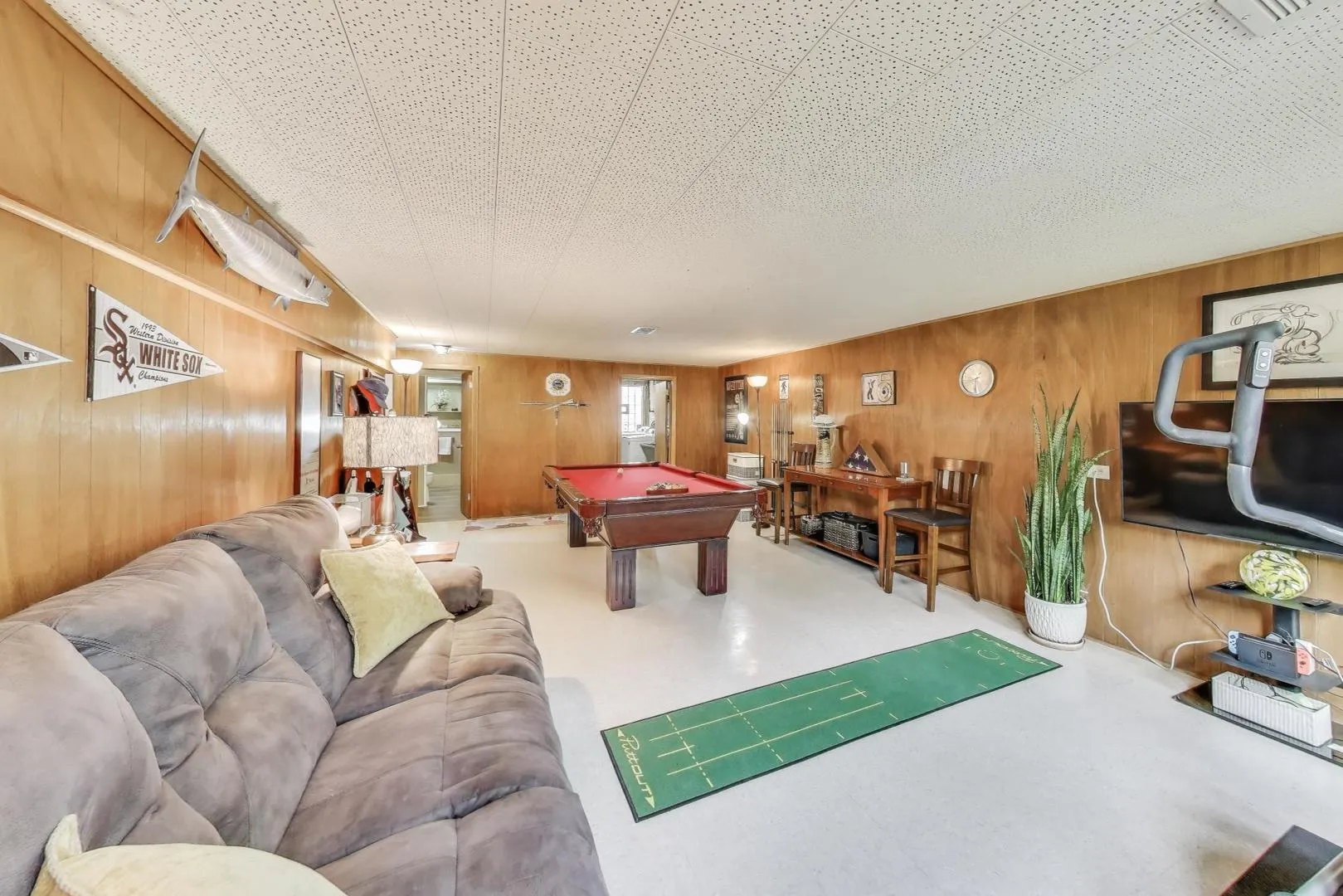304 Amherst Avenue IL