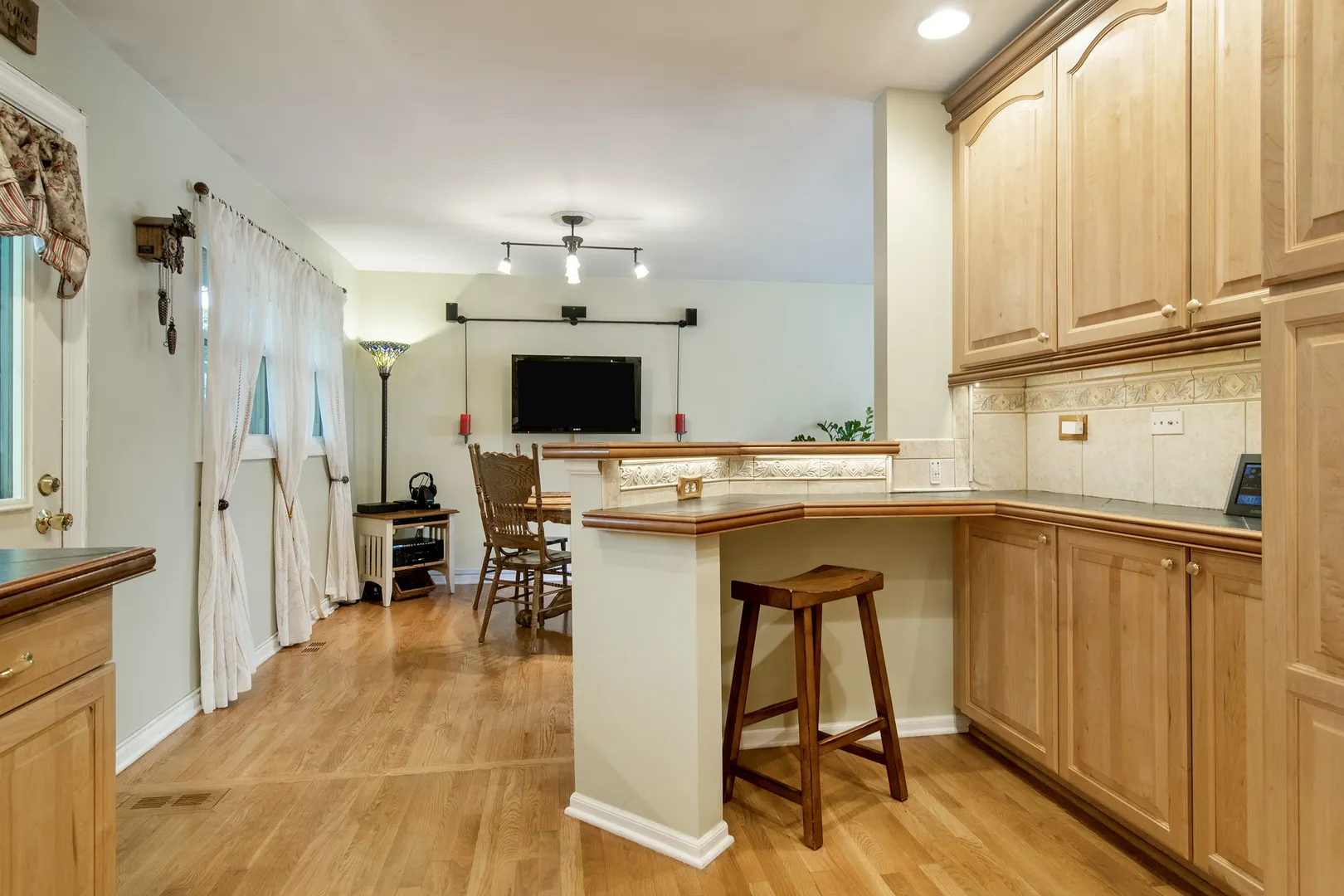 356 Kim Trail IL
