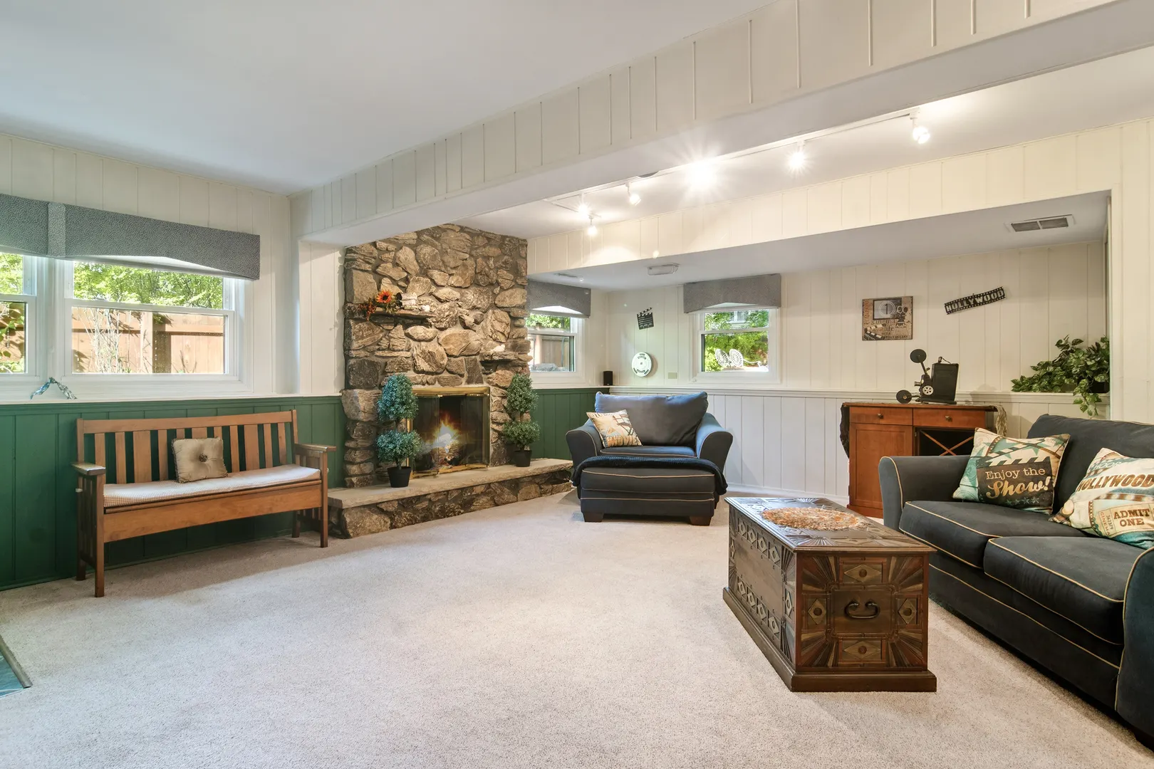 356 Kim Trail IL
