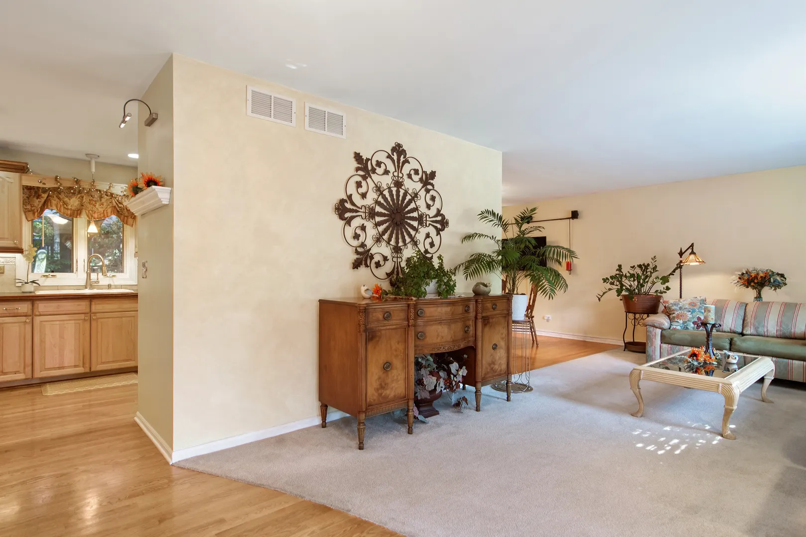 356 Kim Trail IL