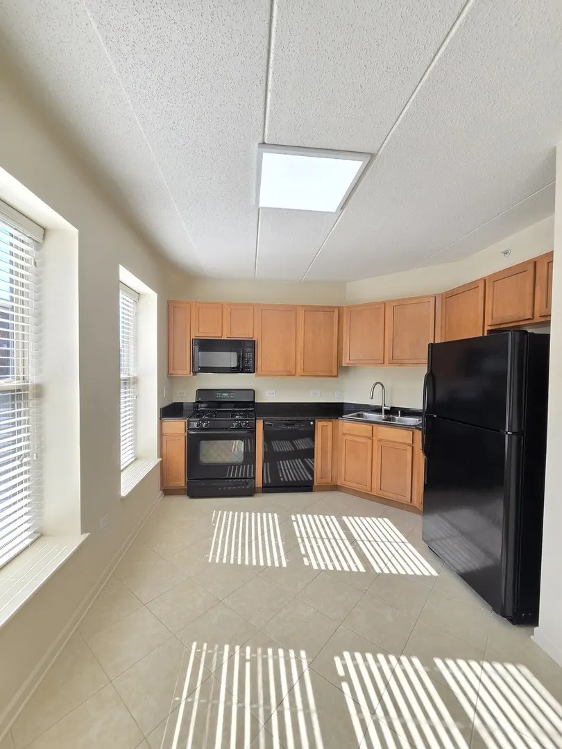 656 Pearson Street 505C IL