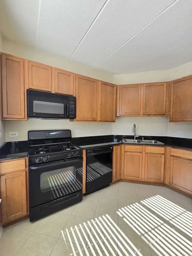 656 Pearson Street 505C IL