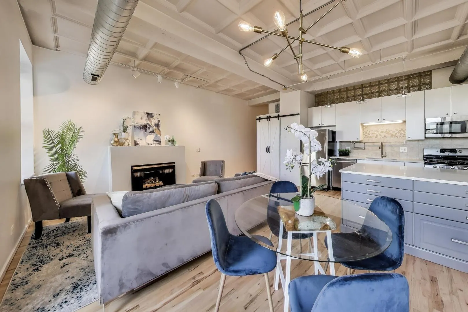 1307 S WABASH Avenue 312 IL