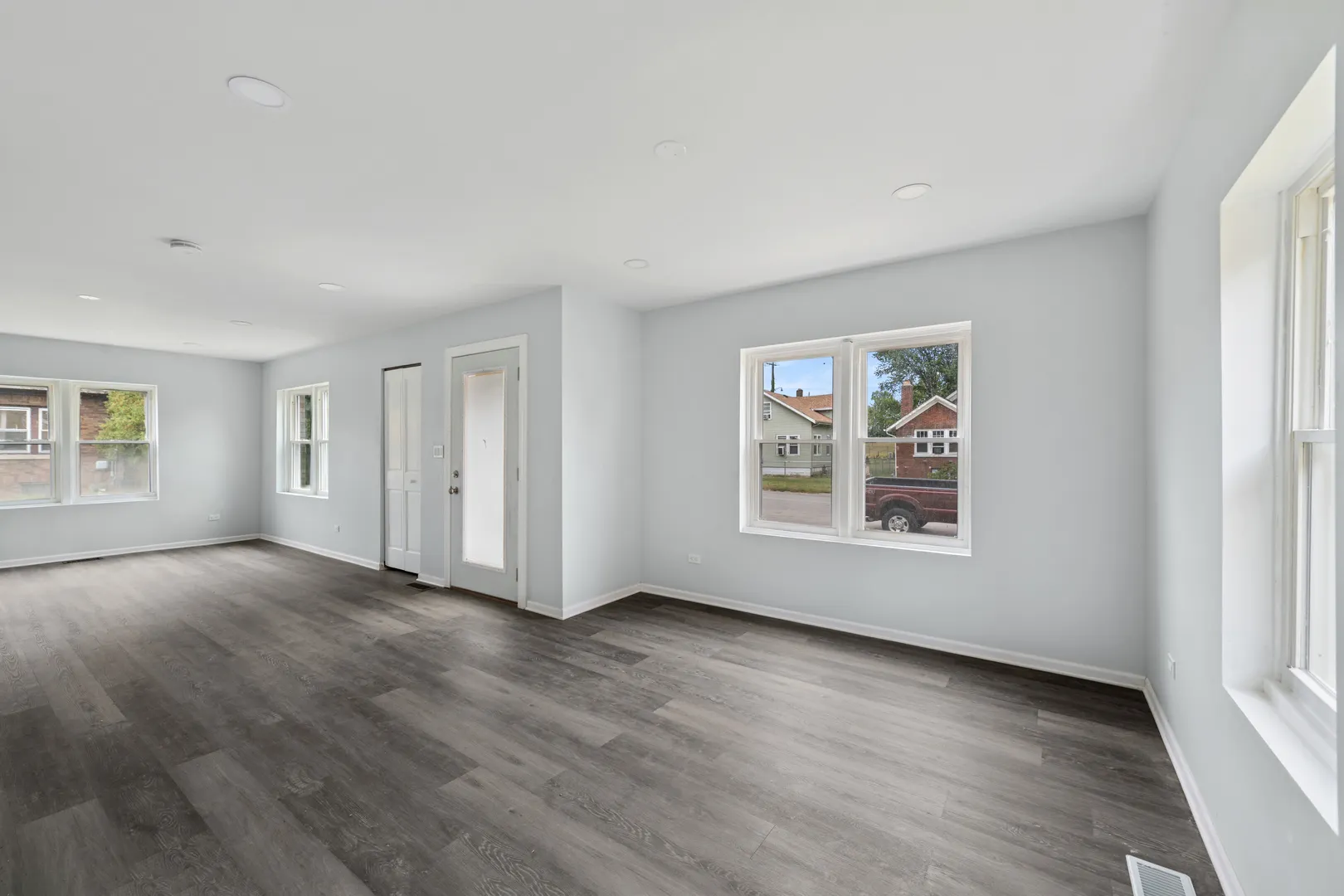 2408 Elm Street IL