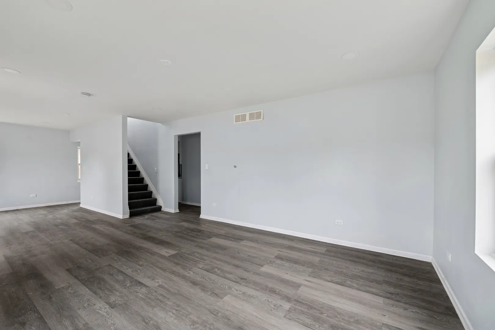 2408 Elm Street IL