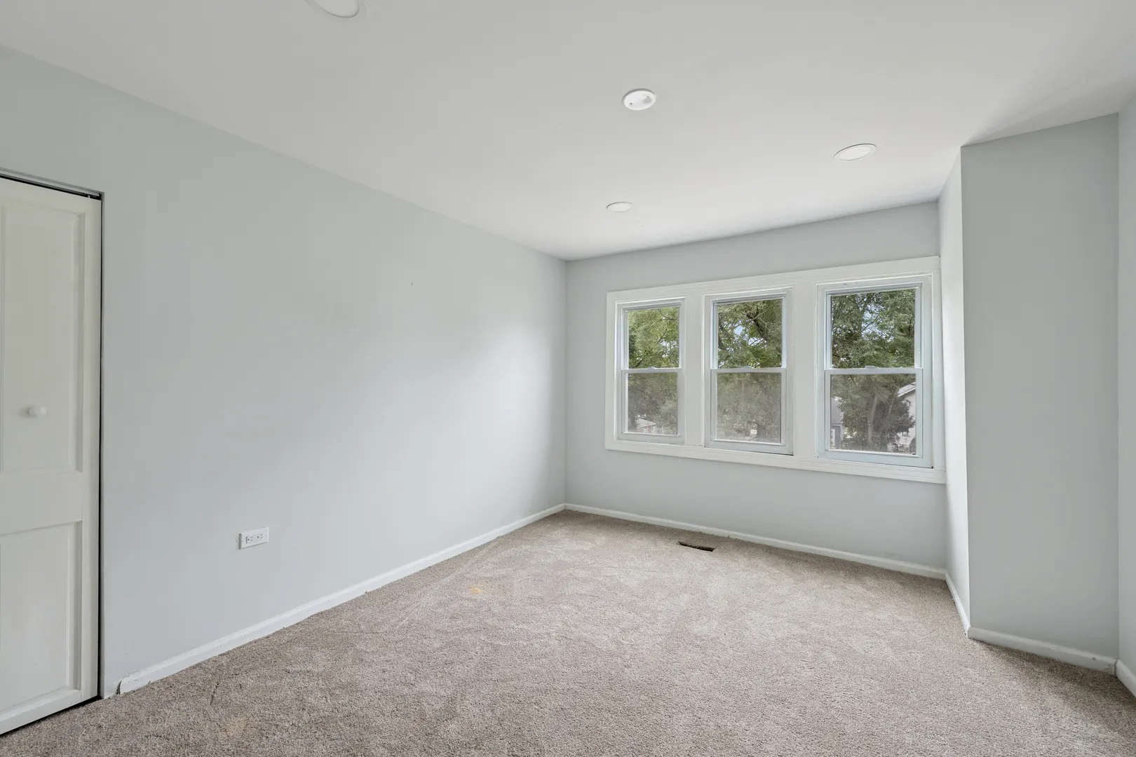 2408 Elm Street IL