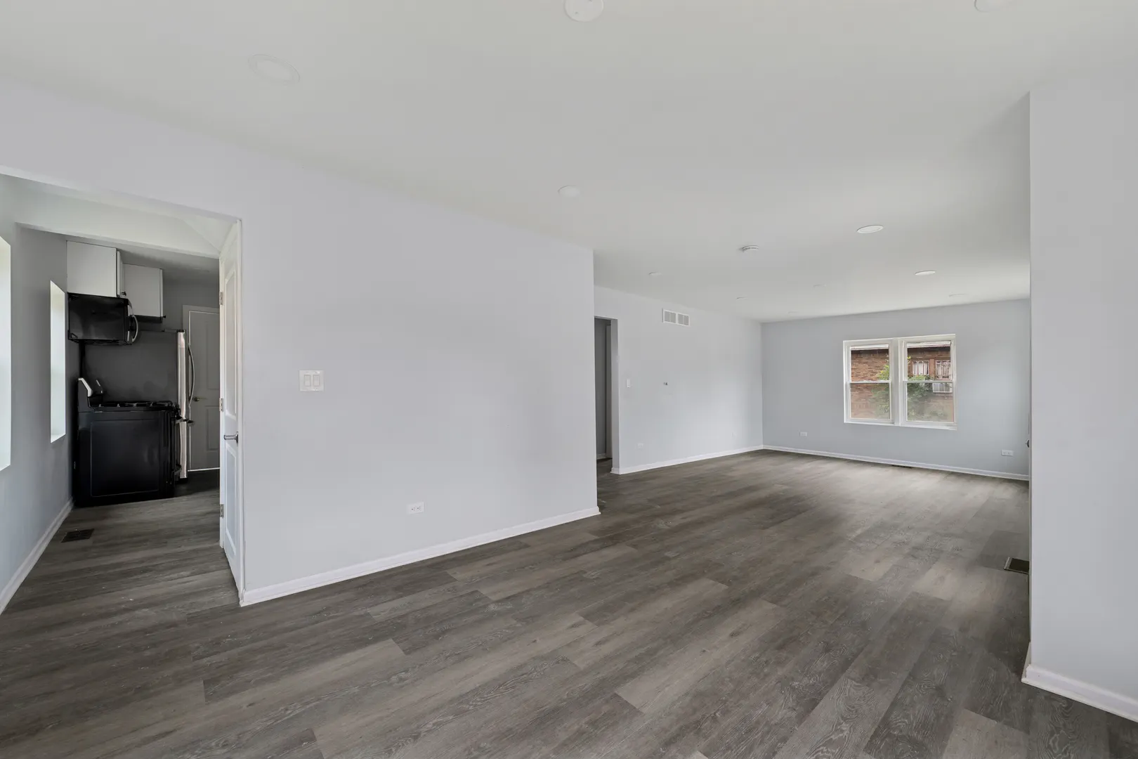 2408 Elm Street IL