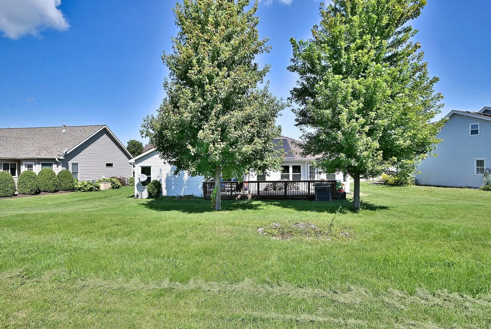 506 E Rennesoy Drive IL
