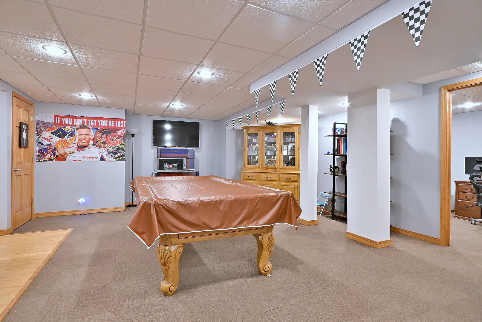 506 E Rennesoy Drive IL