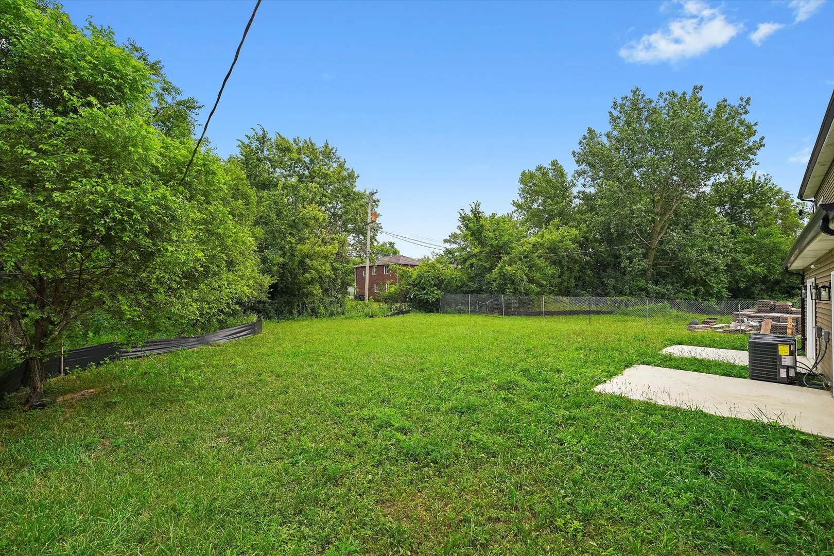 13723 S Springfield Avenue IL