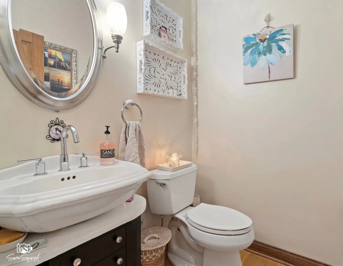 8304 Queen Victoria Lane IL