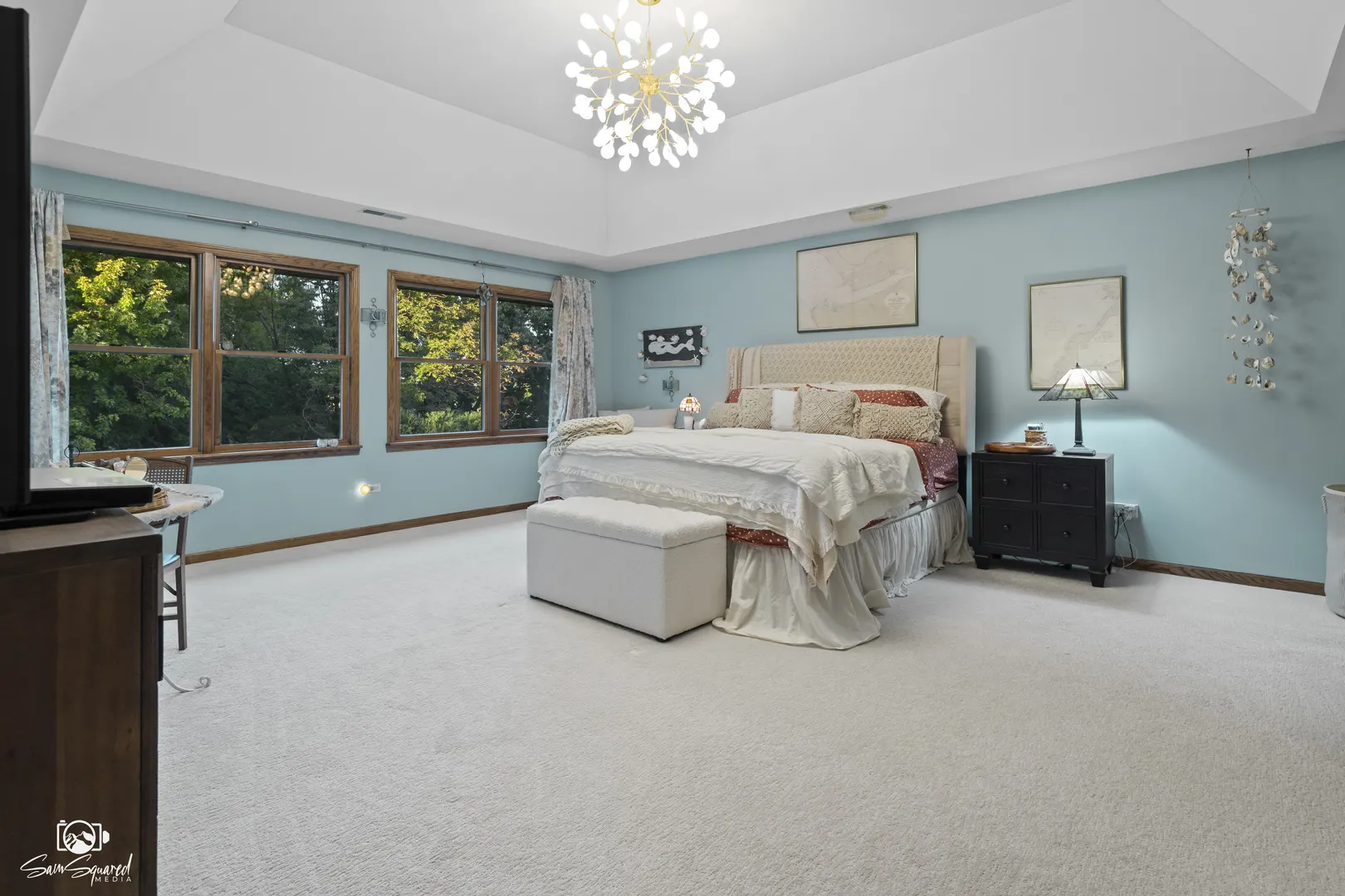 8304 Queen Victoria Lane IL