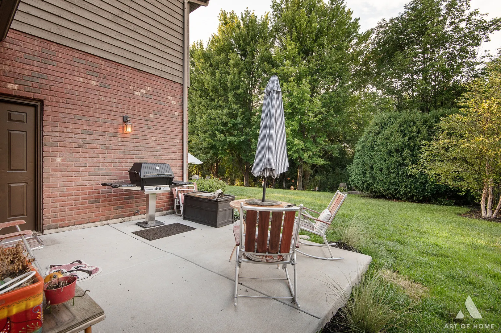 8304 Queen Victoria Lane IL