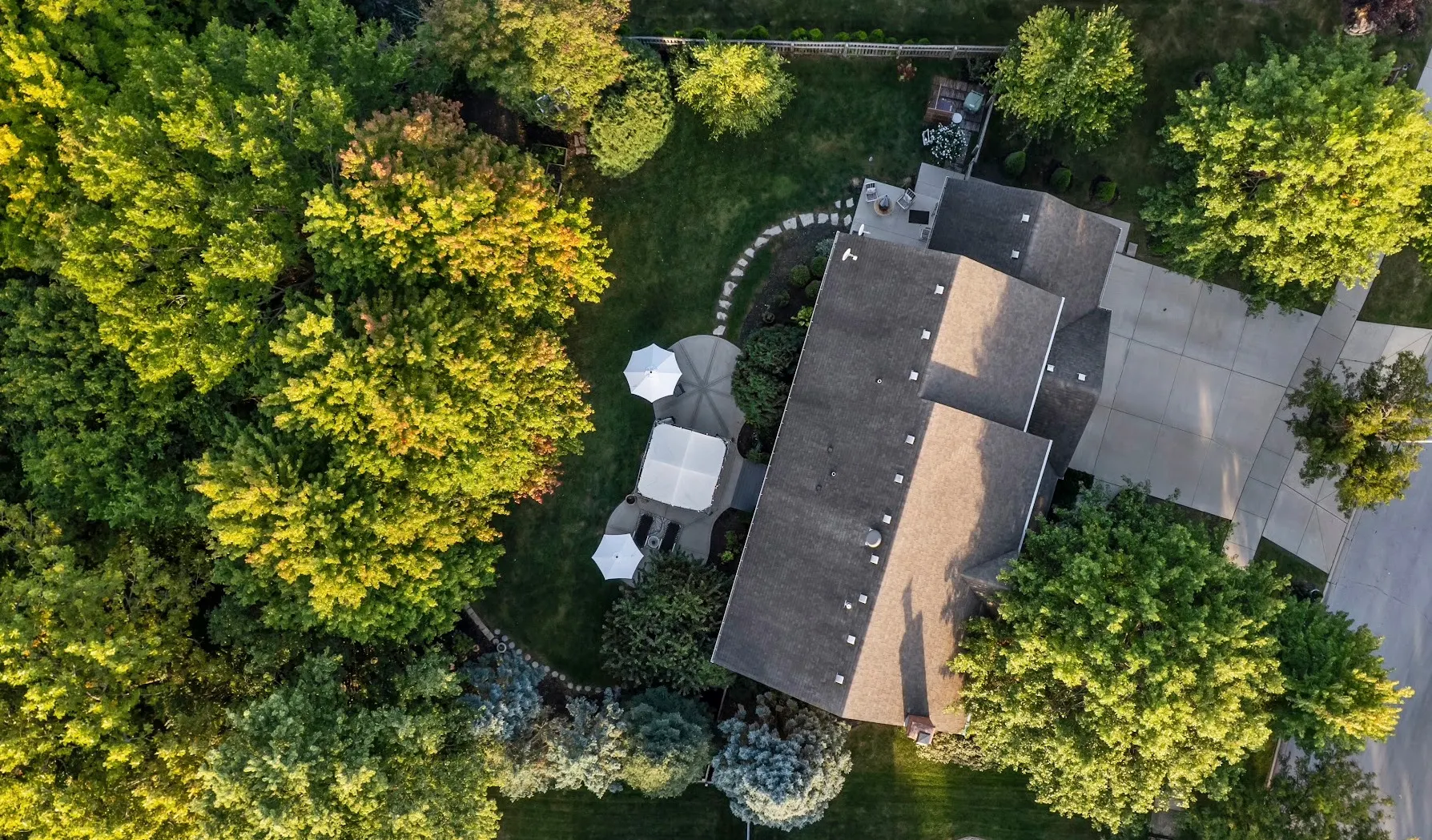 8304 Queen Victoria Lane IL