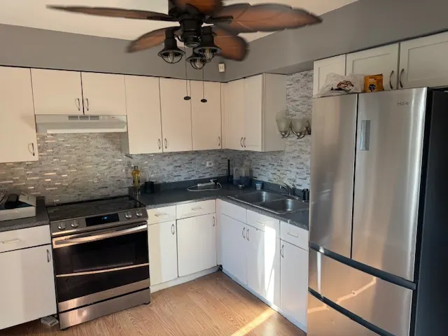 1135 Williamsburg Road IL