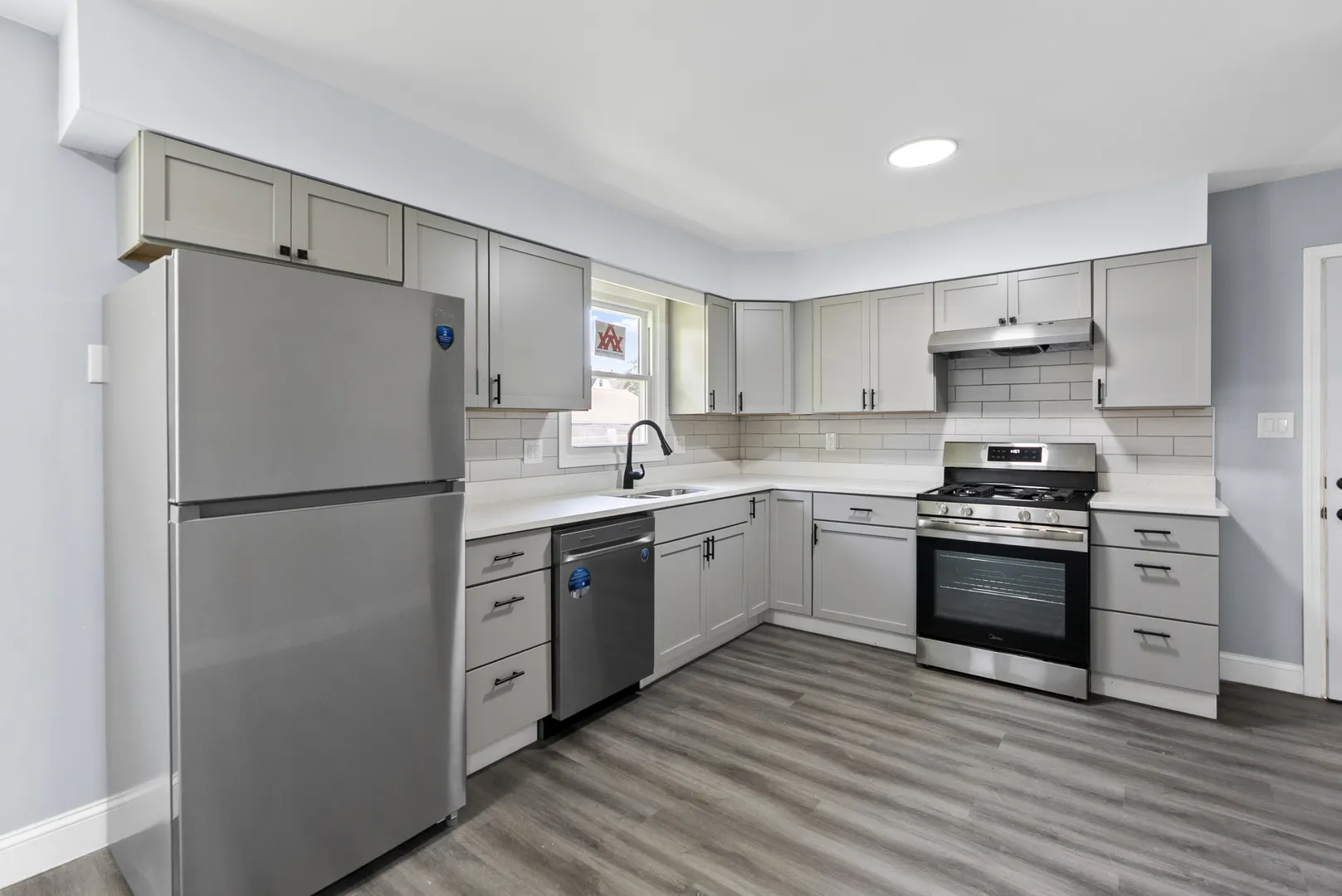 424 N 11th Street IL
