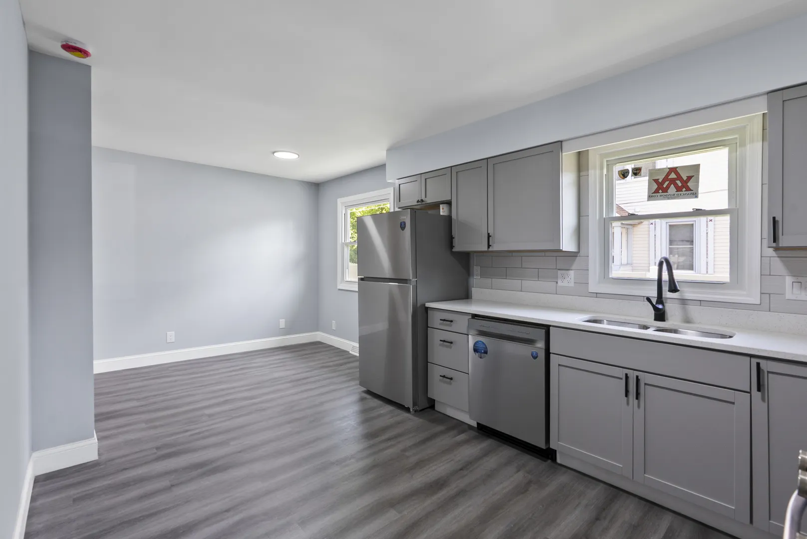 424 N 11th Street IL