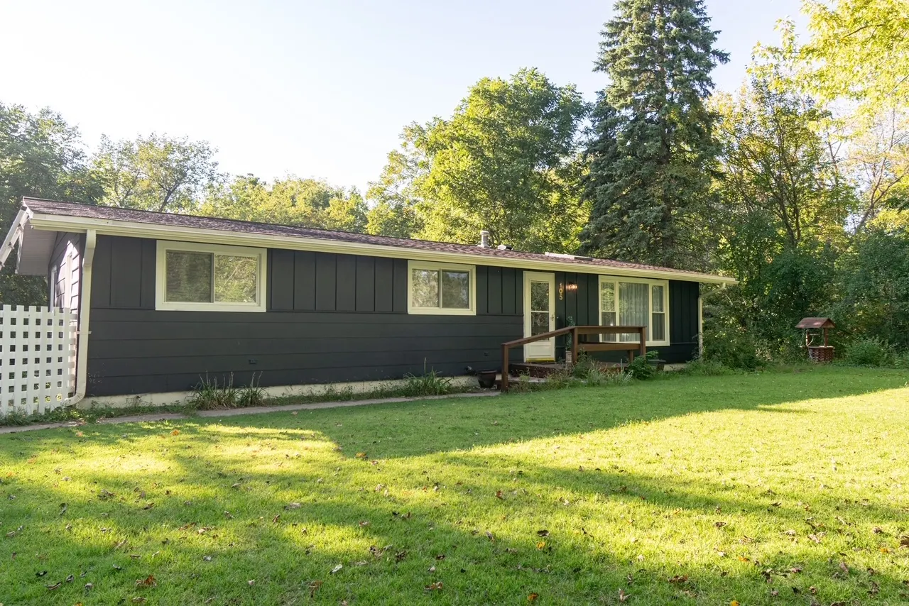 105 N Sumac Avenue IL