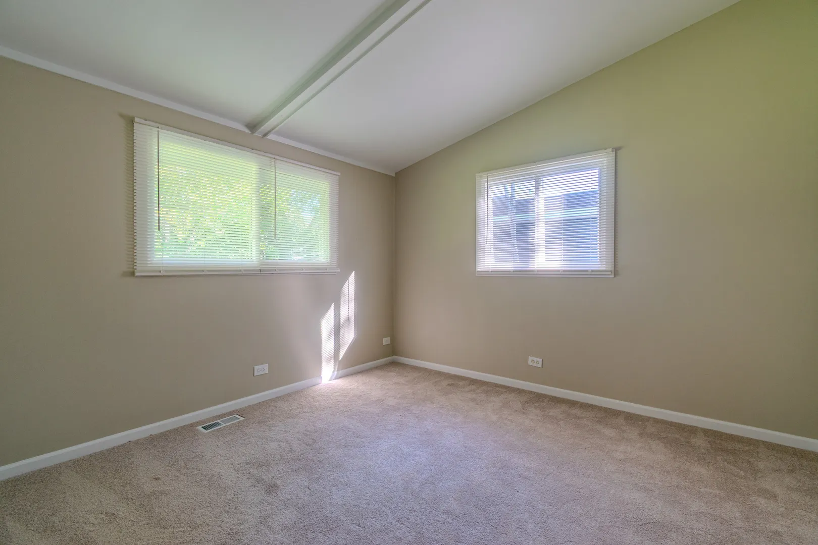 105 N Sumac Avenue IL