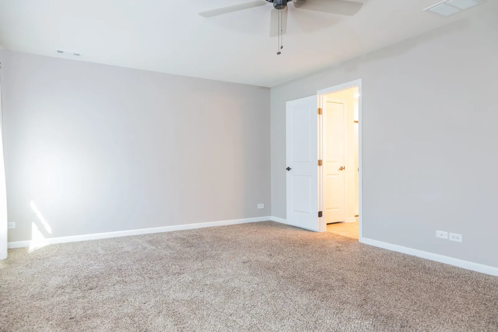 942 Sunburst Lane IL