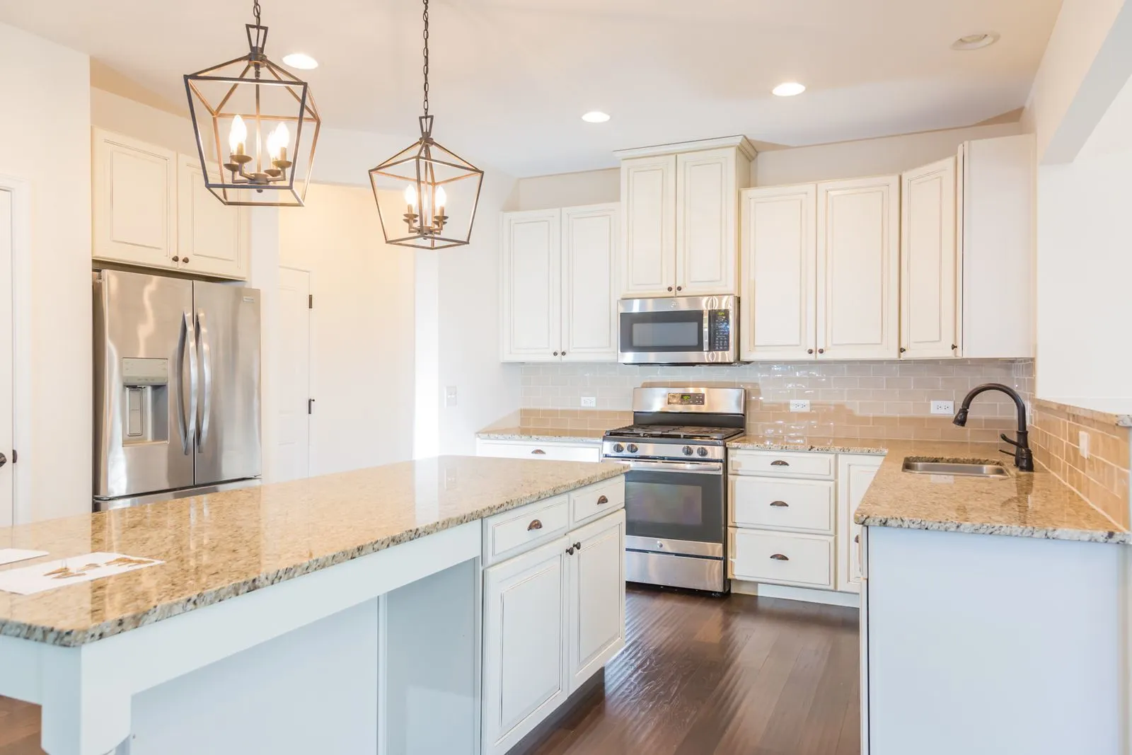 942 Sunburst Lane IL