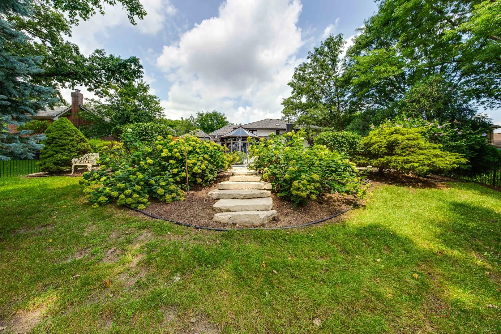 2221 Donegal Drive IL