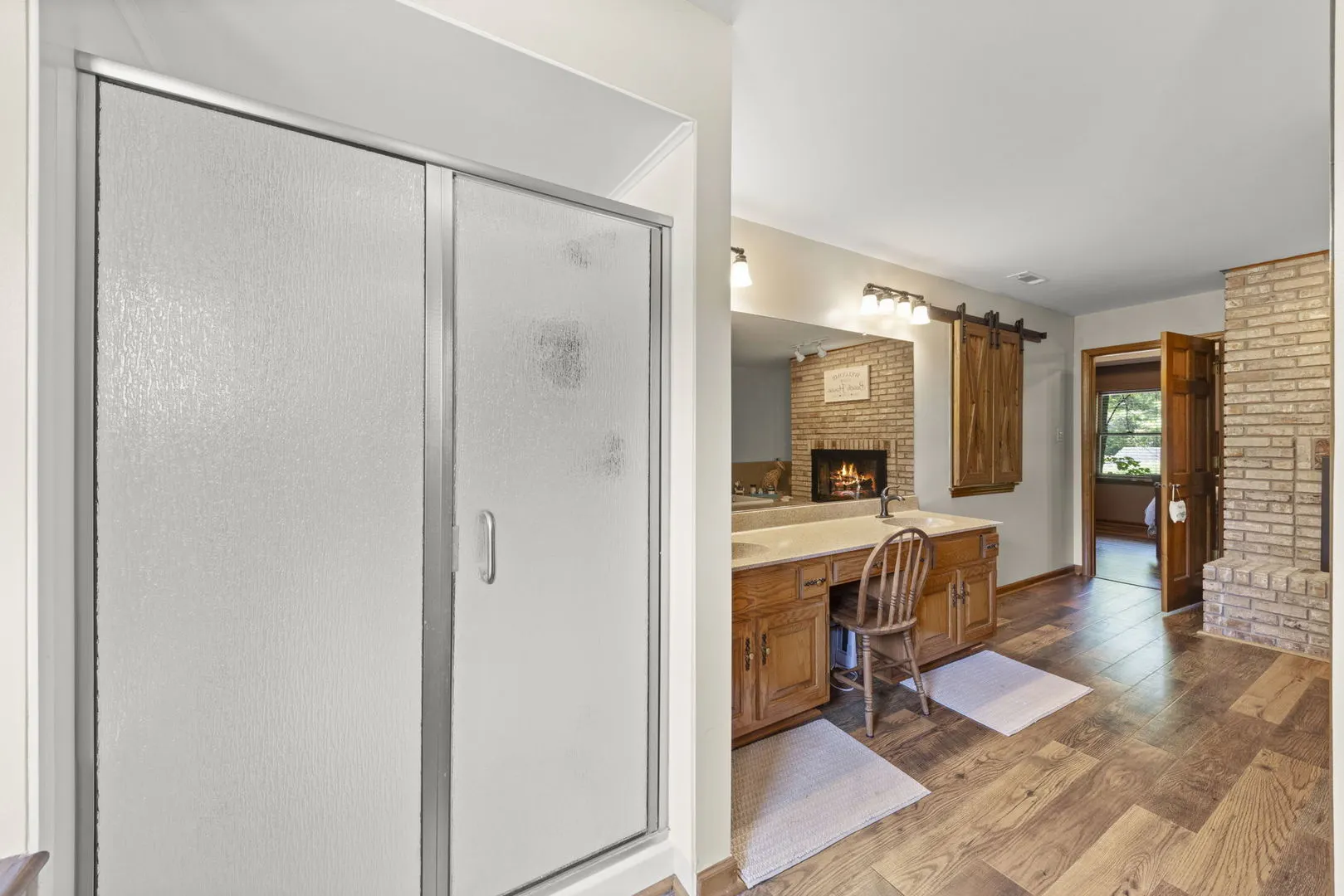 28W041 Greenview Avenue IL
