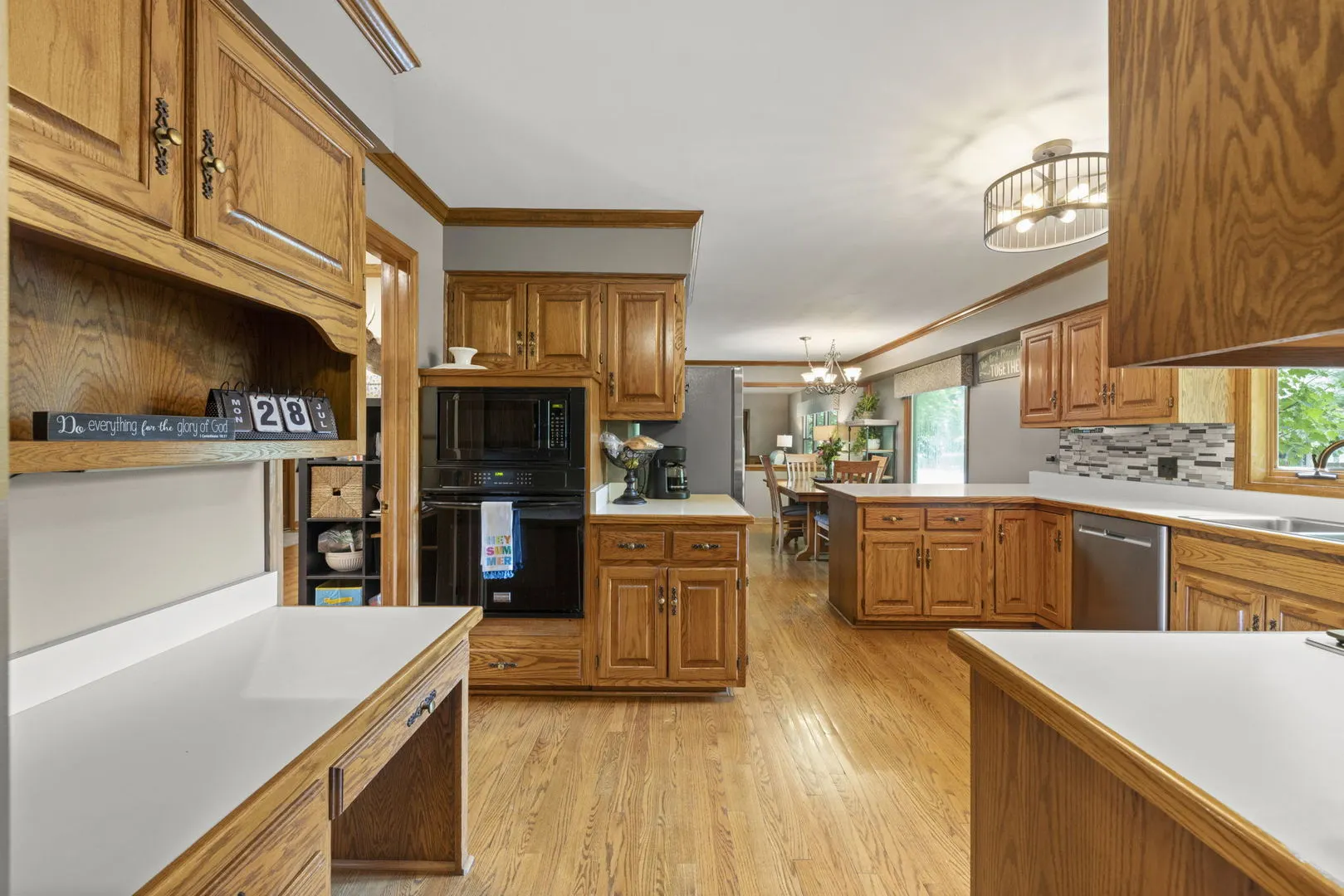 28W041 Greenview Avenue IL