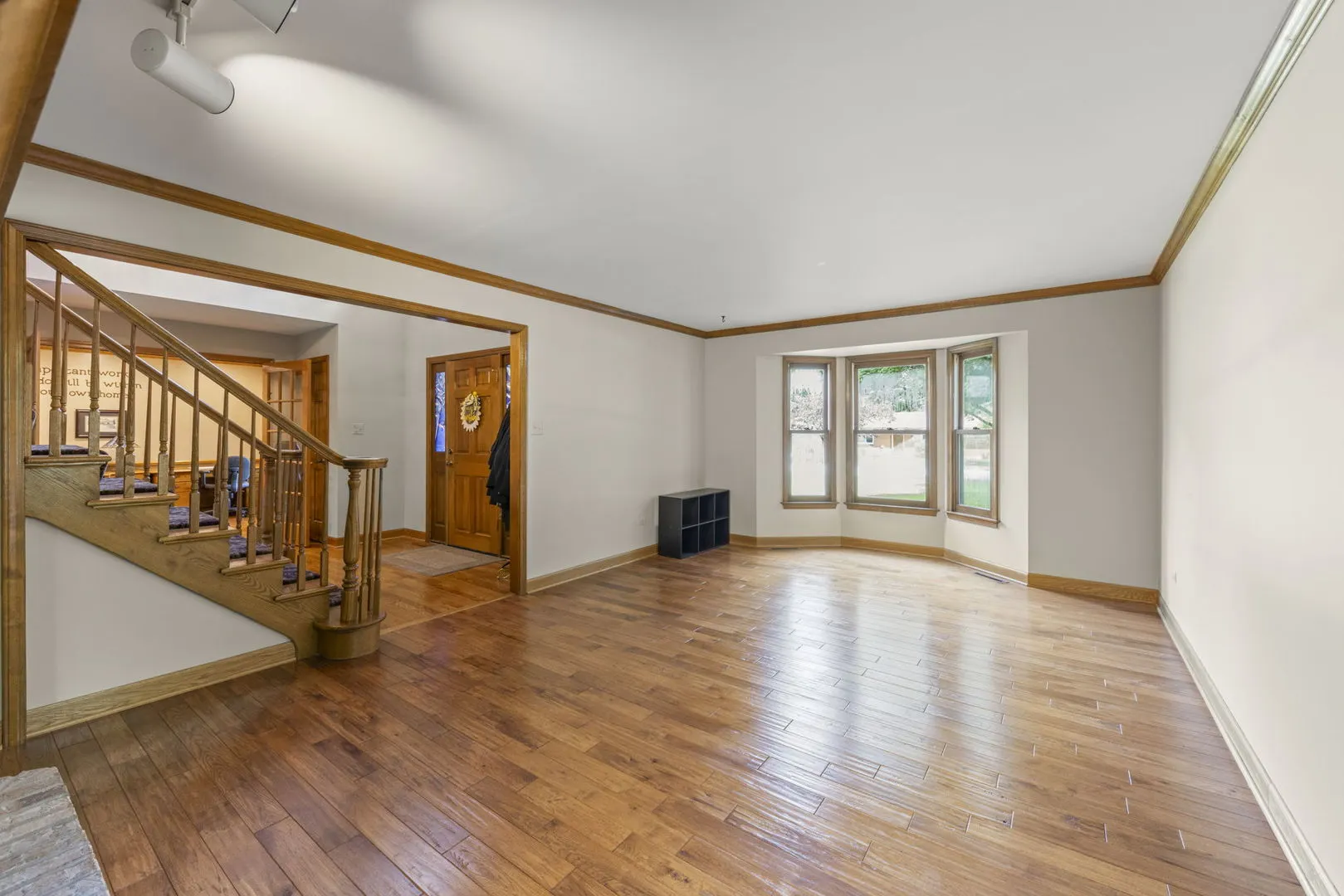 28W041 Greenview Avenue IL
