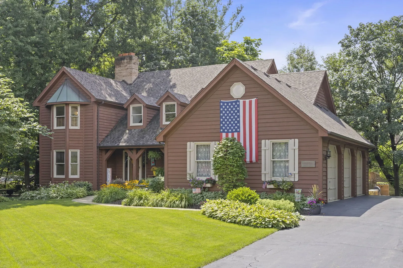 28W041 Greenview Avenue IL