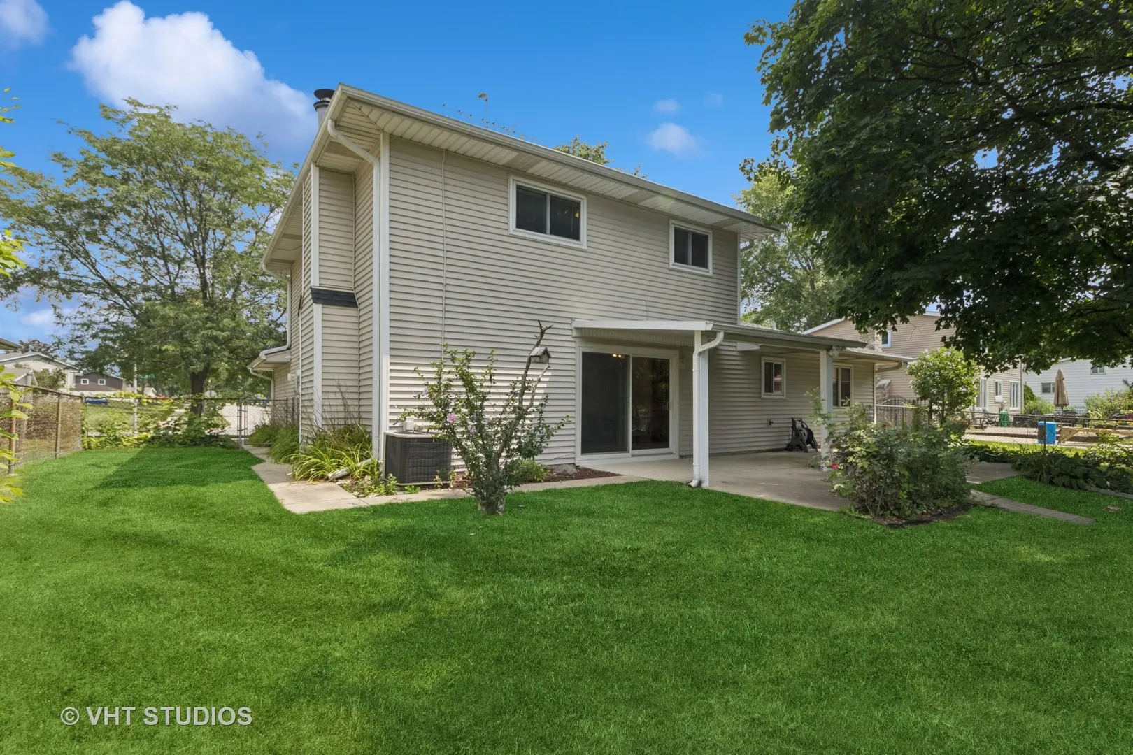 1027 Duxbury Lane IL