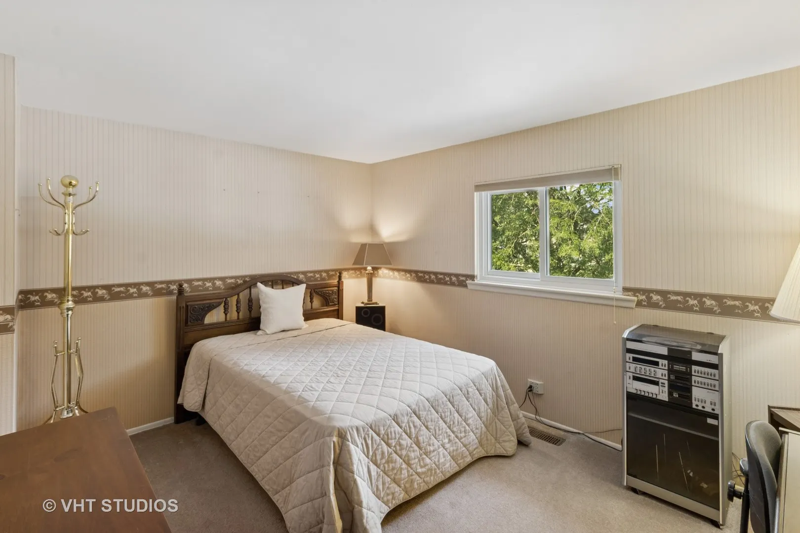1027 Duxbury Lane IL