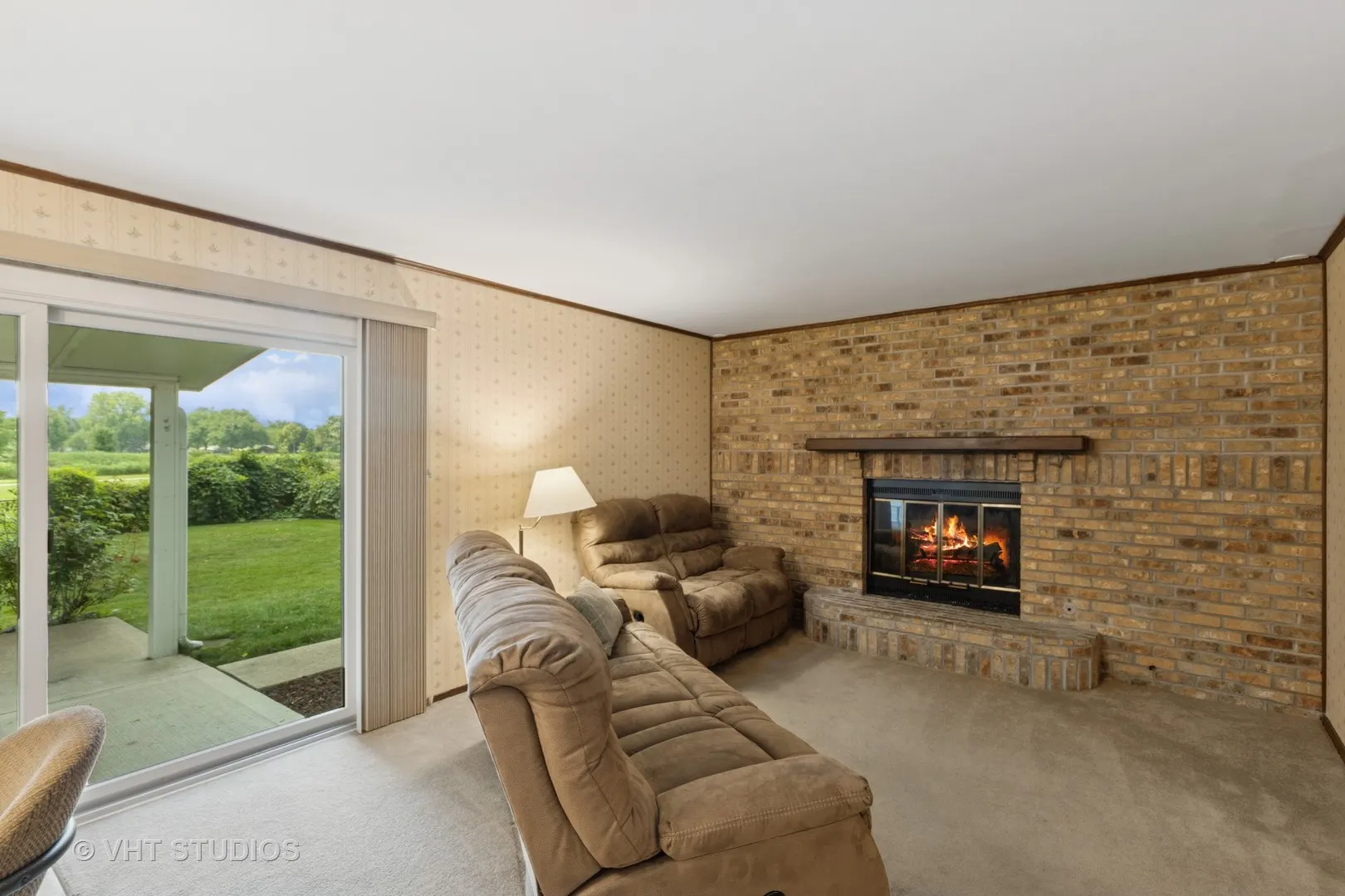 1027 Duxbury Lane IL