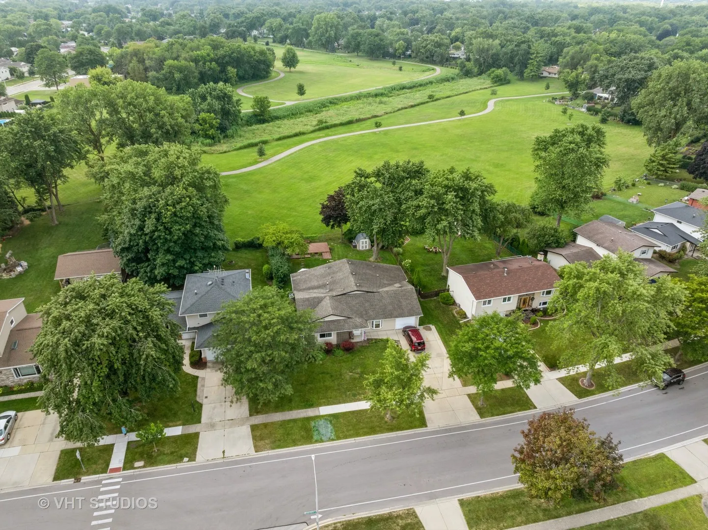 1027 Duxbury Lane IL
