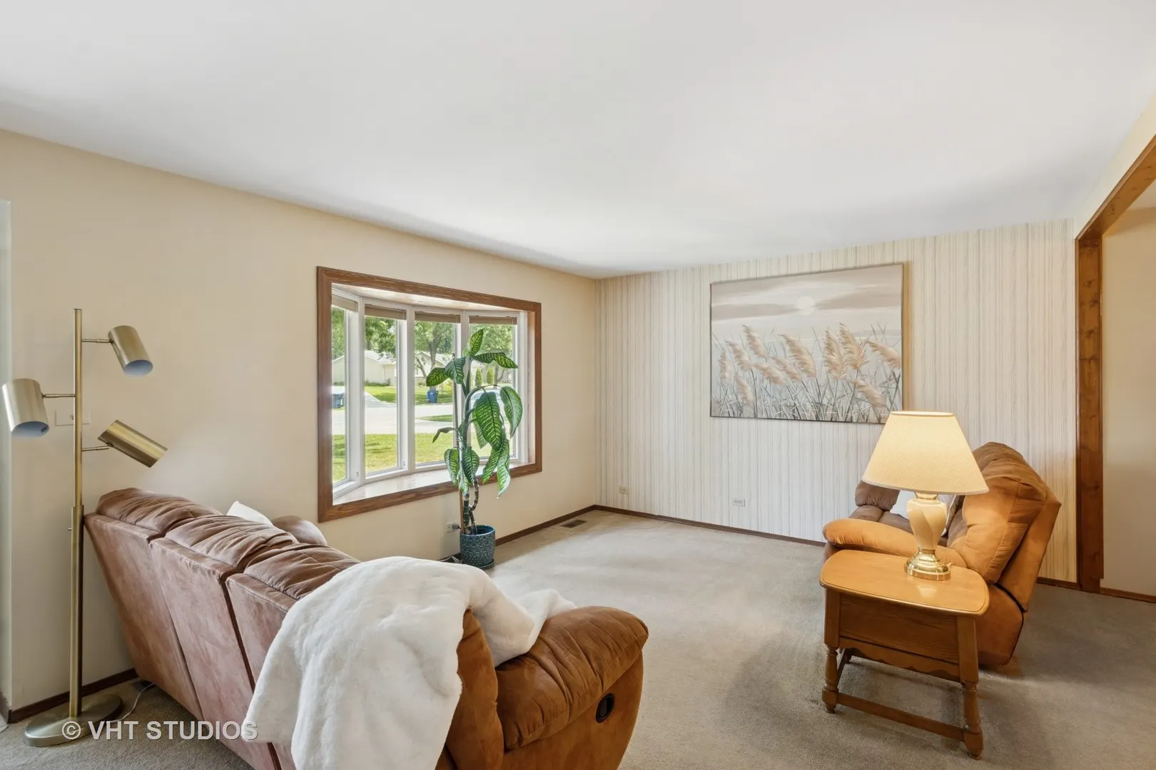 1027 Duxbury Lane IL
