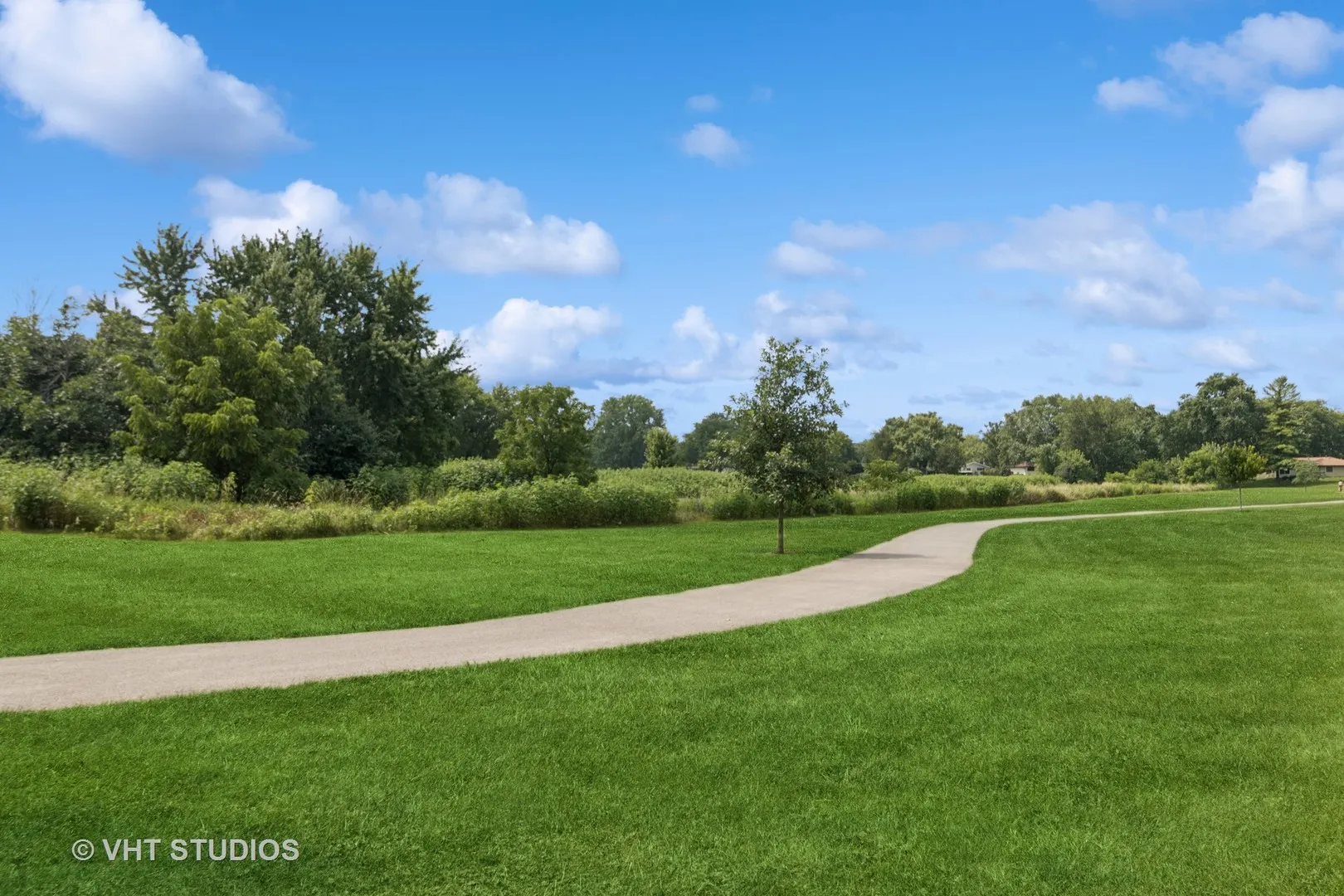 1027 Duxbury Lane IL