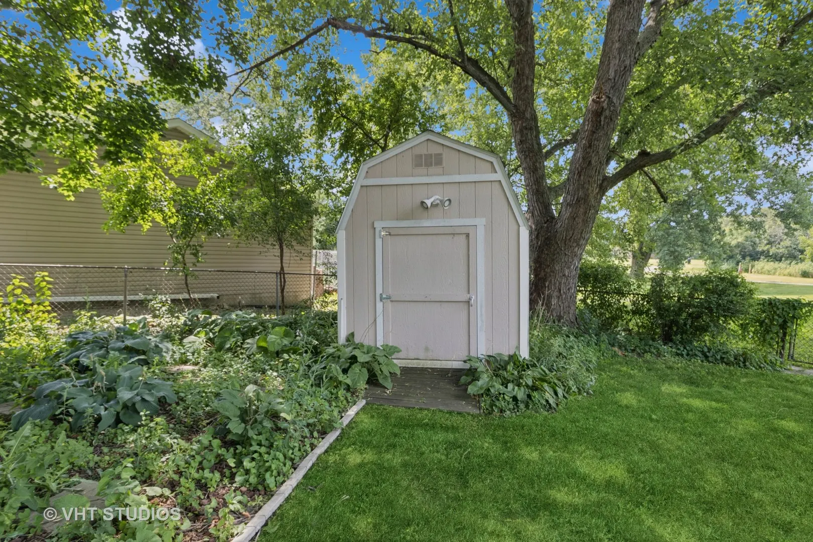 1027 Duxbury Lane IL