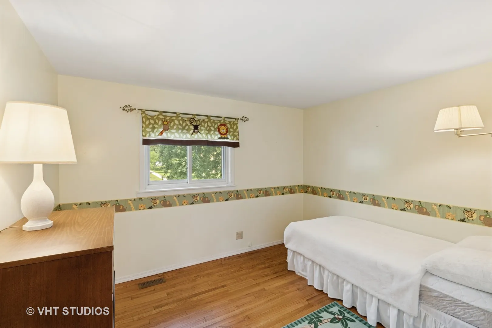 1027 Duxbury Lane IL