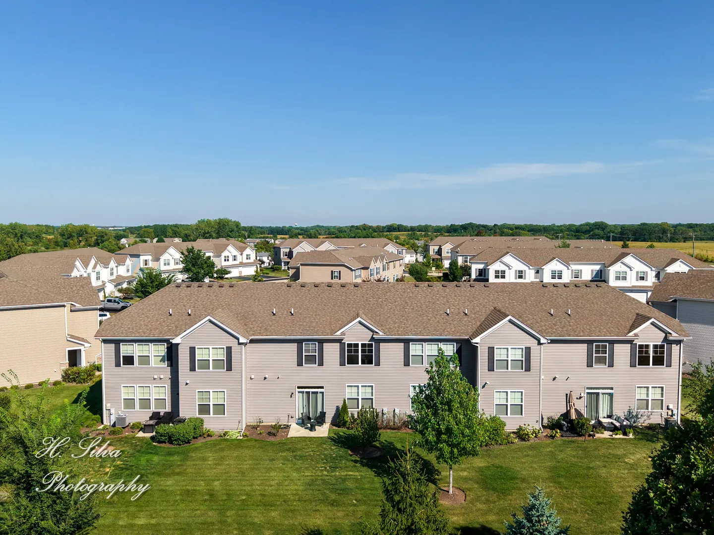703 Anchorage Court IL