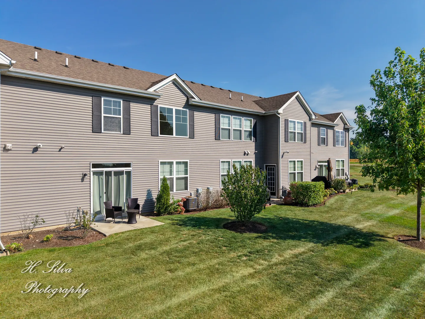 703 Anchorage Court IL