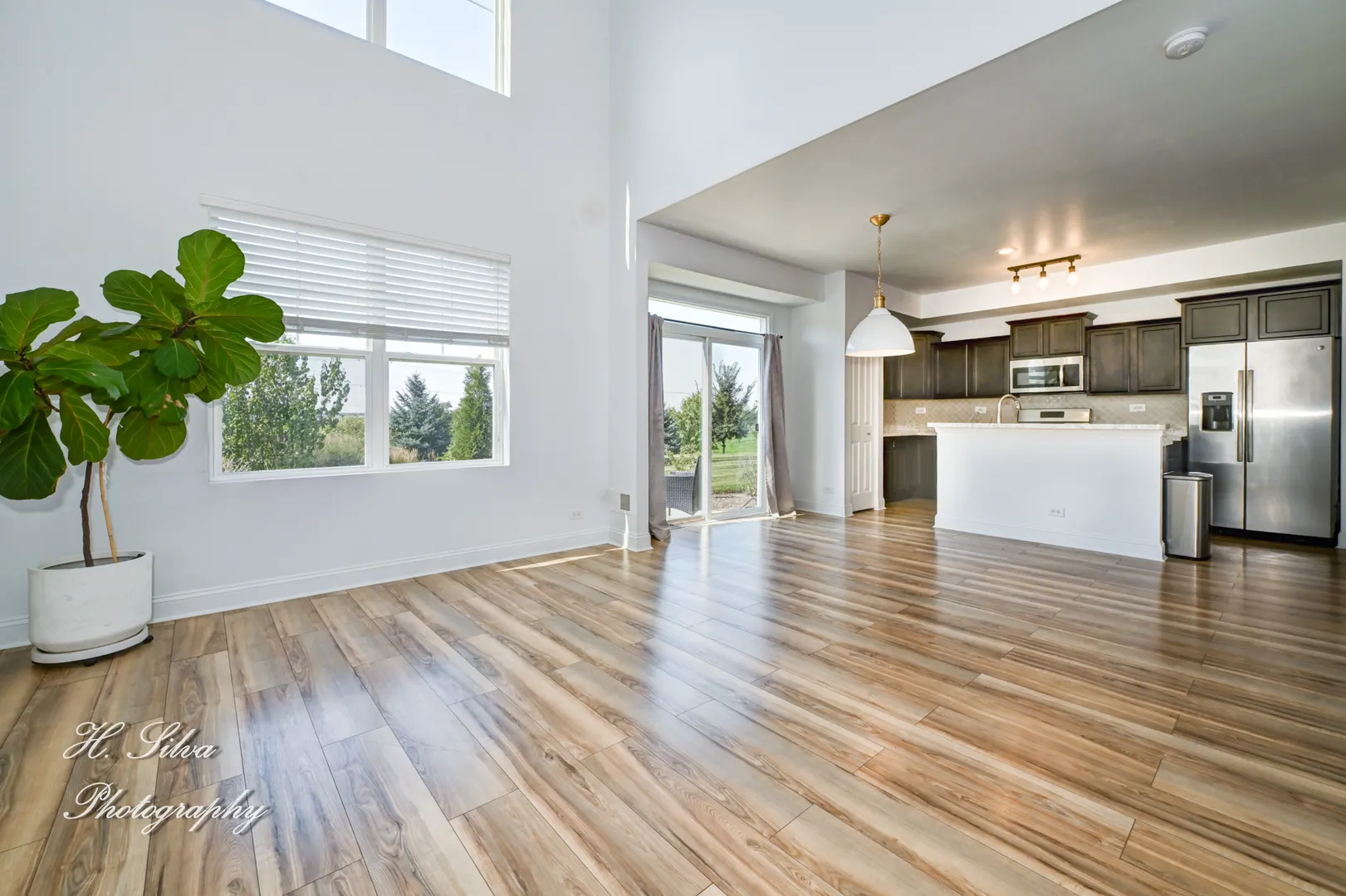703 Anchorage Court IL
