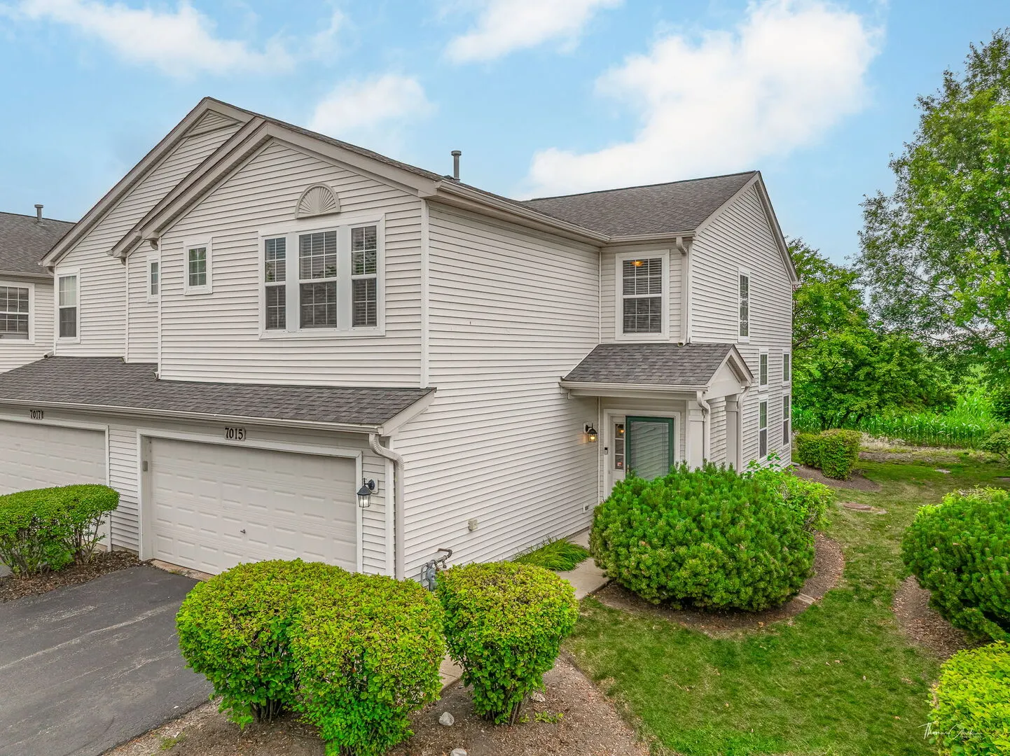 7015 CLEARWATER Drive 7015 IL