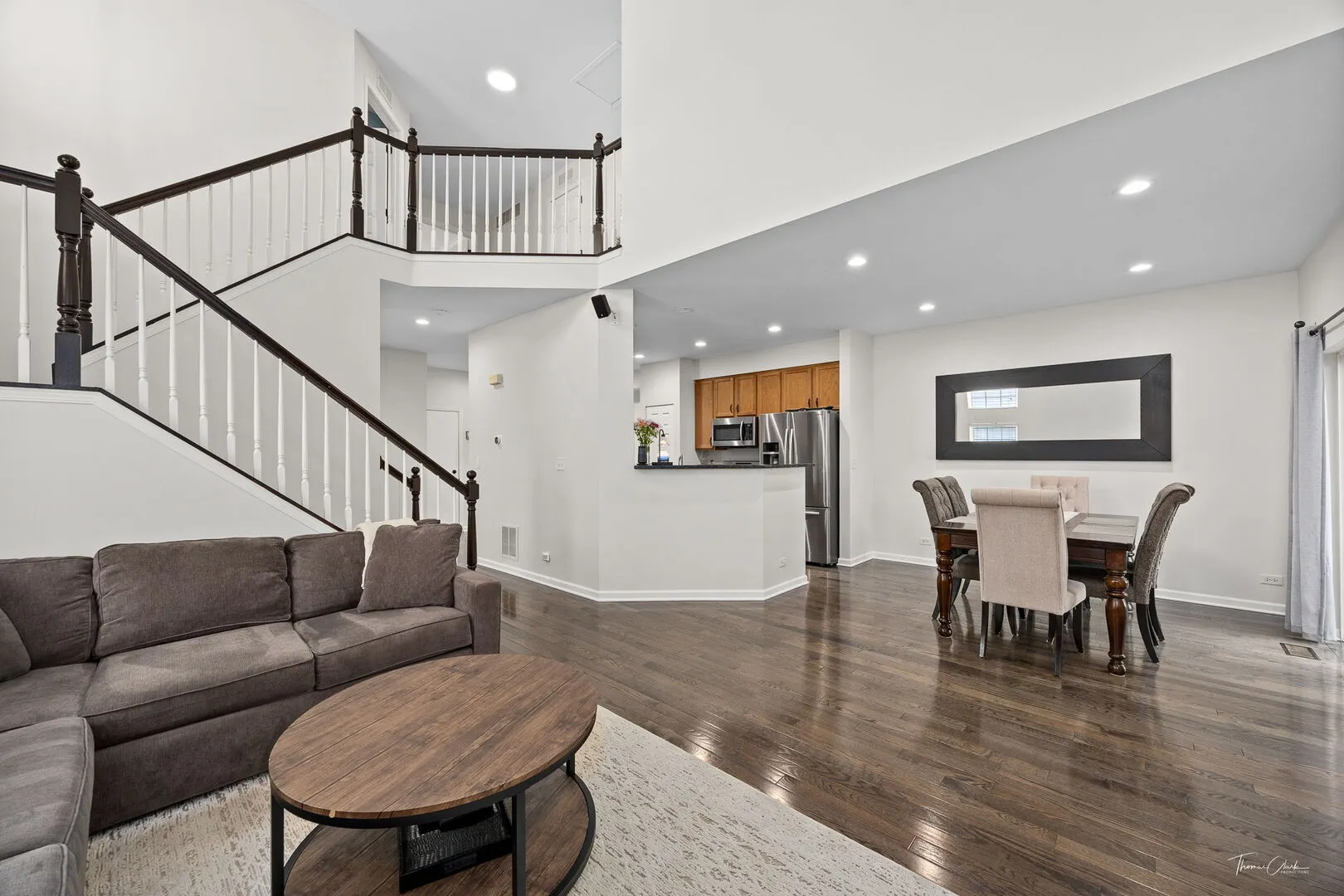 7015 CLEARWATER Drive 7015 IL