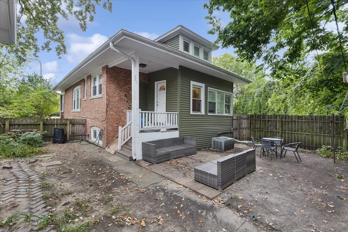 929 Green Bay Road IL
