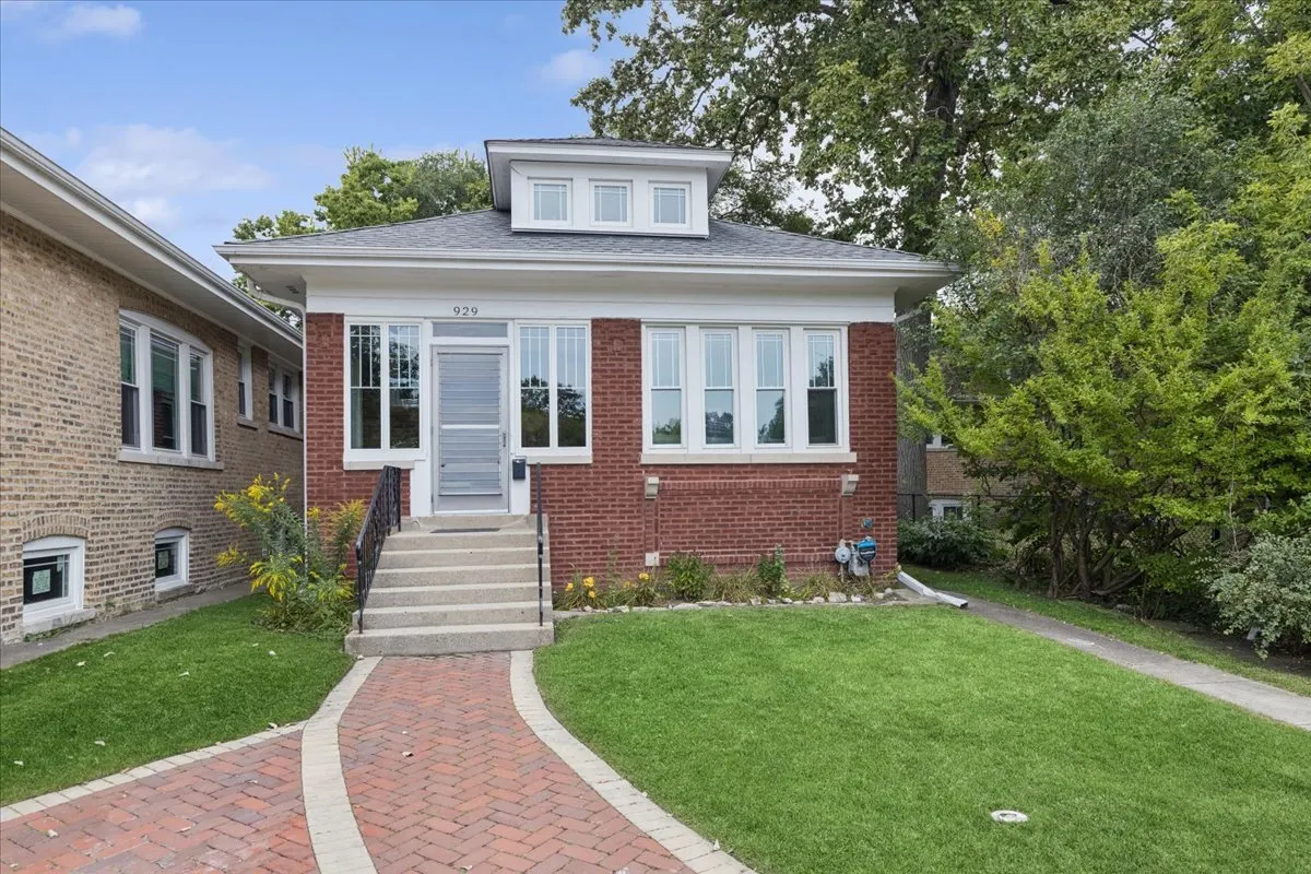 929 Green Bay Road IL