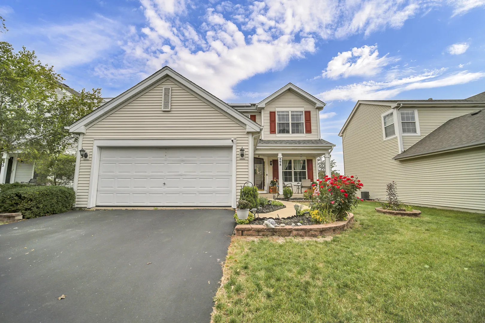 898 Lakestone Lane IL