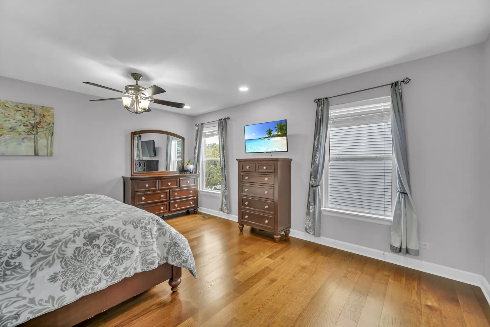 898 Lakestone Lane IL