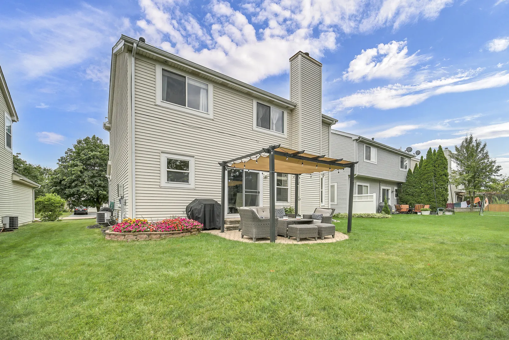 898 Lakestone Lane IL