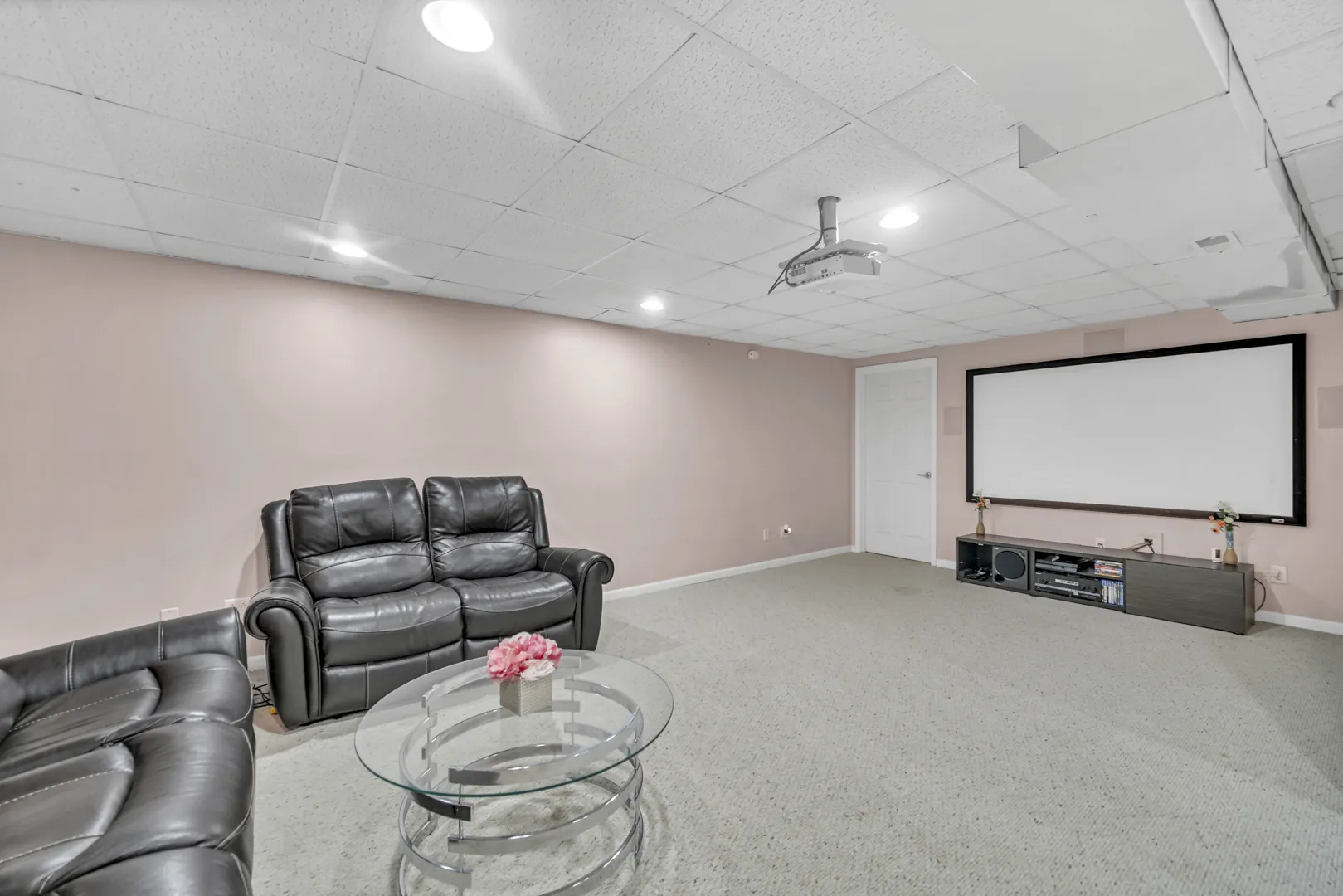 898 Lakestone Lane IL
