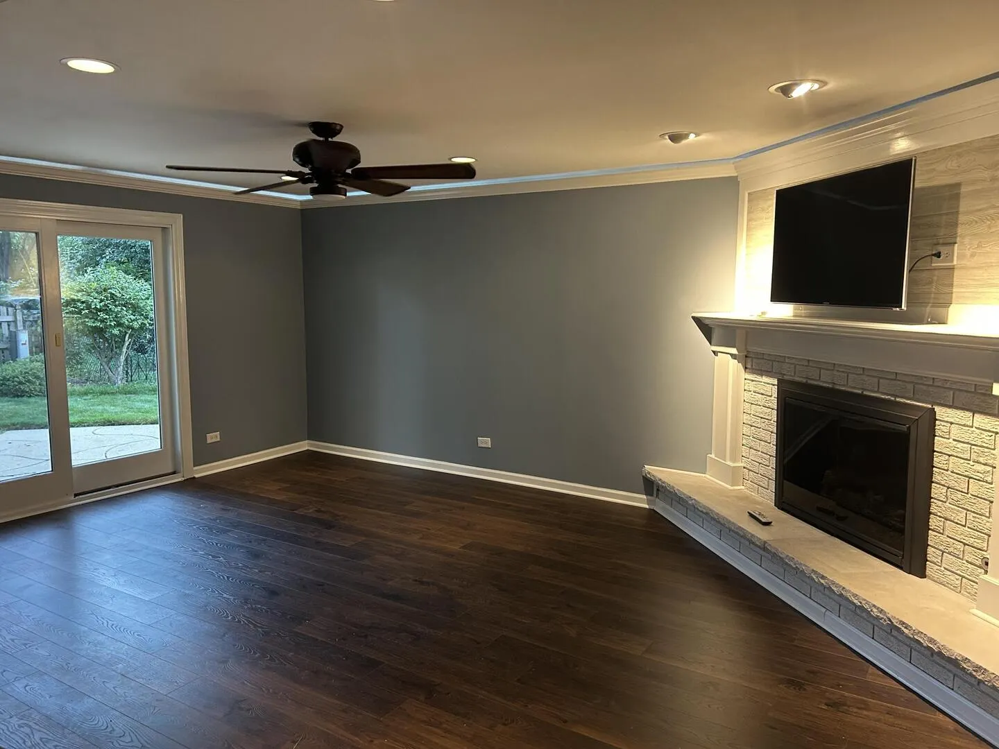 831 Pinehurst Lane IL